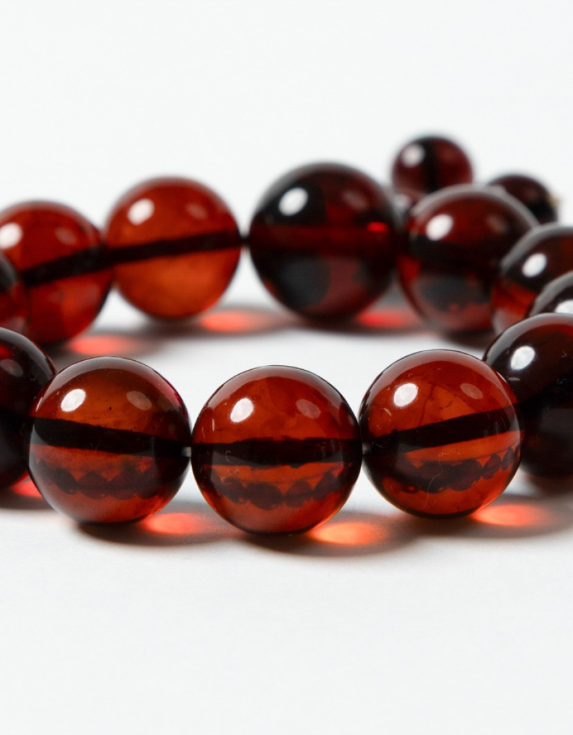 P By Privilege 100% Amber Beads Cognac  image