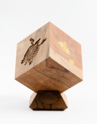 P-By-Privilege-Art-Object-Tineo-Wood-And-Amber-42-Million-Years-thumbnail P By Privilege Art Object Tineo Wood And Amber 42 Million Years thumbnail