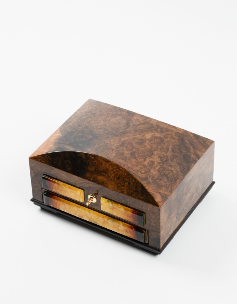 P-By-Privilege-Watch-and-Jewellery-Box-Bog-Oak-and-Amber-42-Million-Years-image P By Privilege Watch and Jewellery Box Bog Oak and Amber 42 Million Years   image