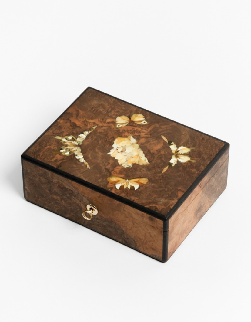 P By Privilege Jewellry Box Oak Tree And Amber image