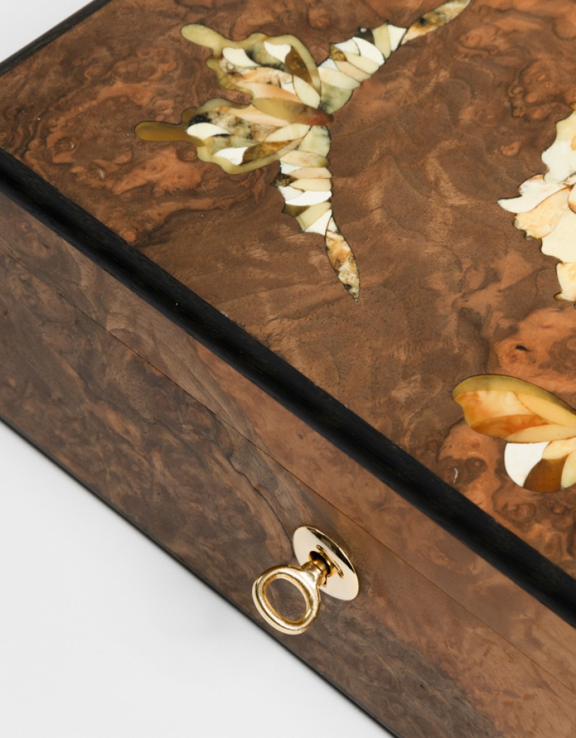 P By Privilege Jewellry Box Oak Tree And Amber image