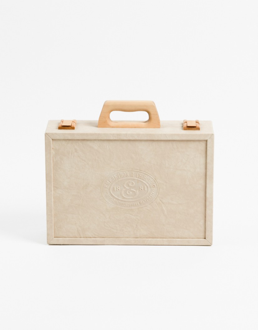 P-By-Privilege-Jewellery-Box-Bog-Oak-And-Amber-42-Million-Years-image P By Privilege Jewellery Box Bog Oak And Amber 42 Million Years  image