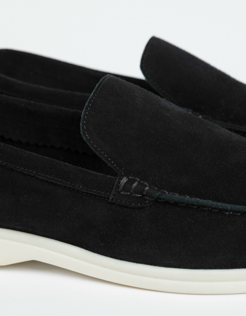 Azzur Black Soft Suede Loafers image