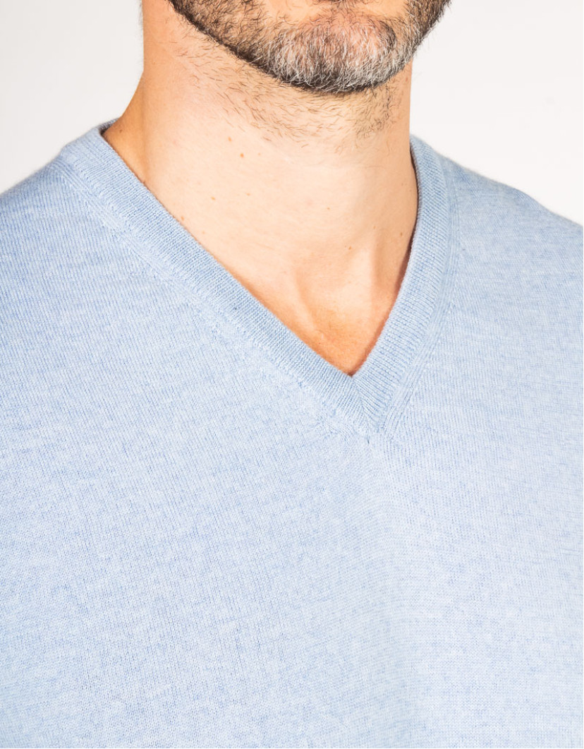 Patrick Hellmann Collection Light Blue V-Neck Pullover 100% Wool image