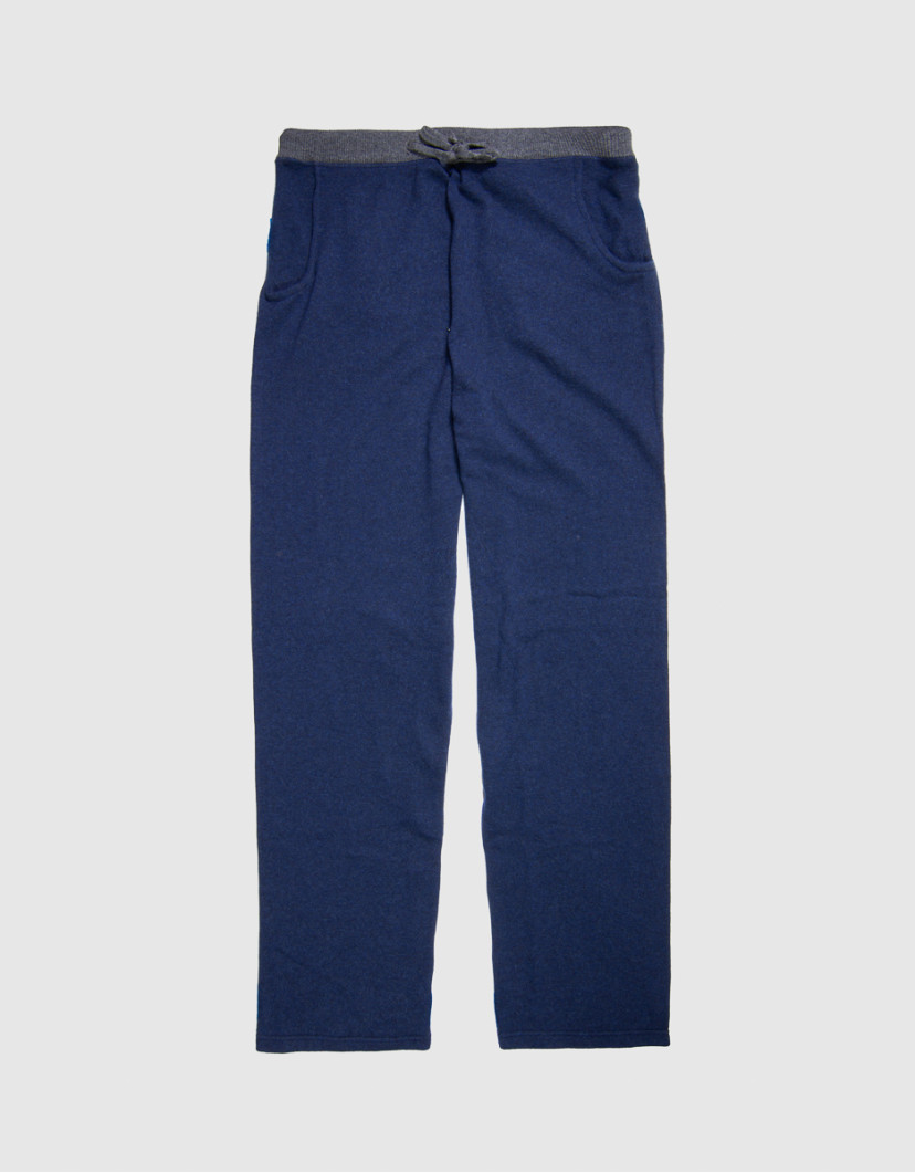 Patrick Hellmann Collection 100% Cashmere Men's Travel Suit image